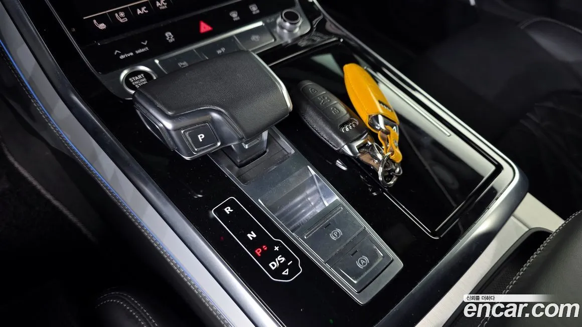 Audi Q7 2022 из KR, фото 9