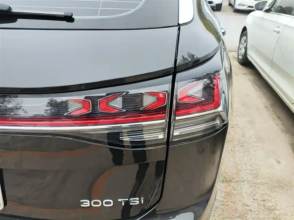 Volkswagen Tayron 2024 из CN, фото 8