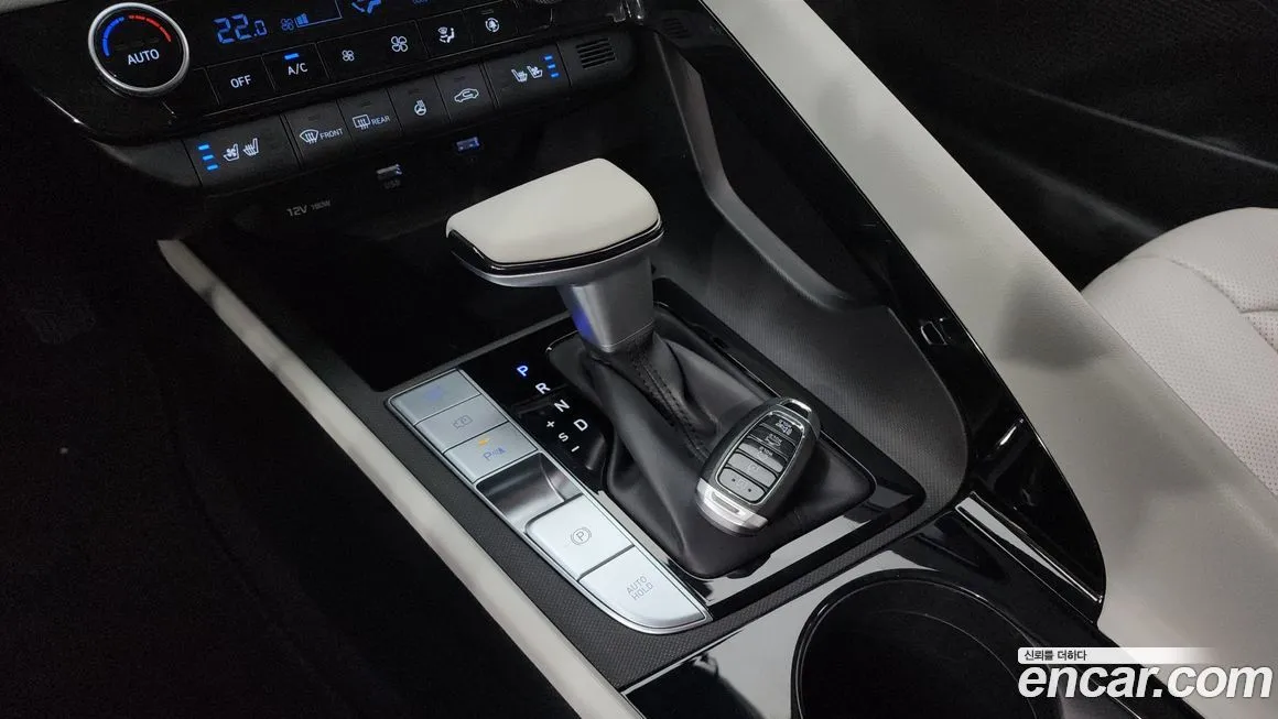 Hyundai AVANTE — фото 9