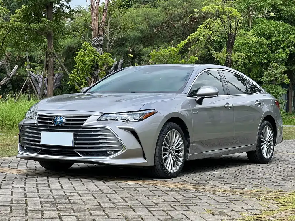 Toyota Avalon 2022 из CN, фото 1