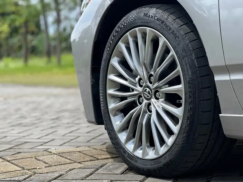 Toyota Avalon 2022 из CN, фото 10