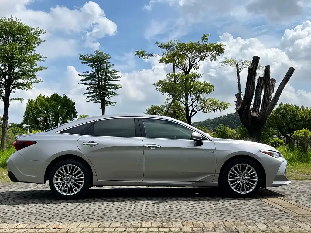 Toyota Avalon 2022 из CN, фото 5
