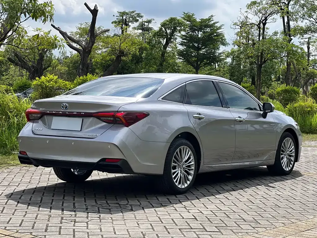 Toyota Avalon 2022 из CN, фото 6