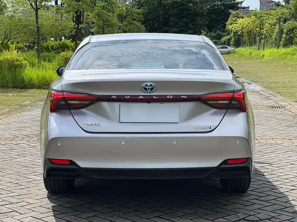 Toyota Avalon 2022 из CN, фото 7