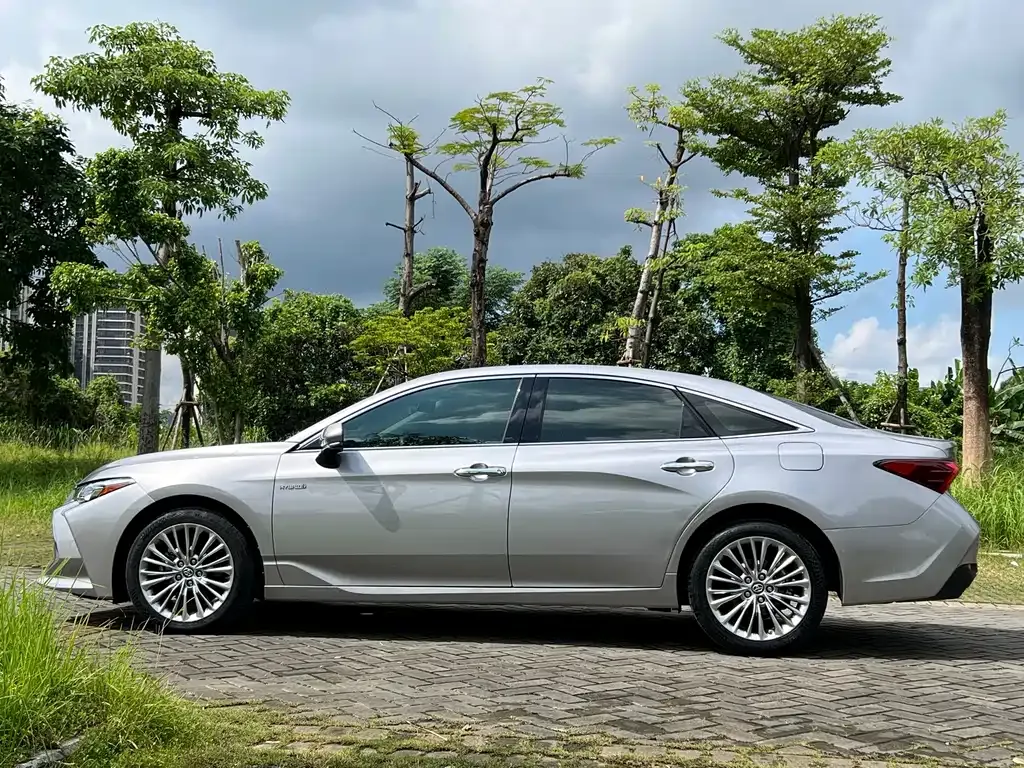 Toyota Avalon 2022 из CN, фото 9