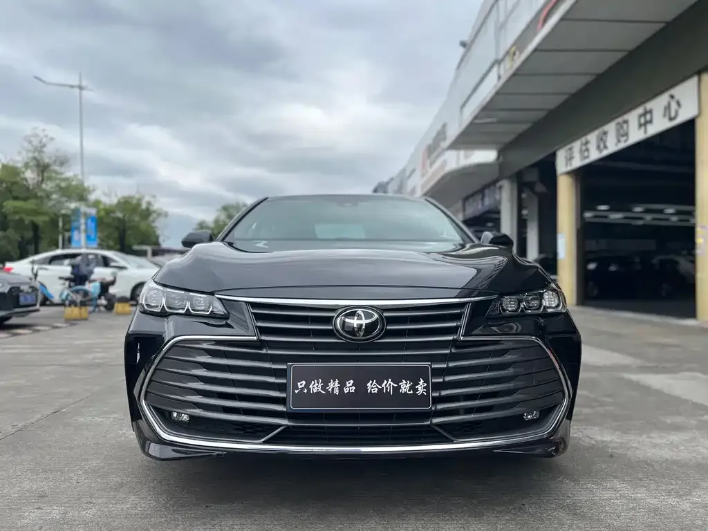Toyota Avalon 2021 из CN, фото 3