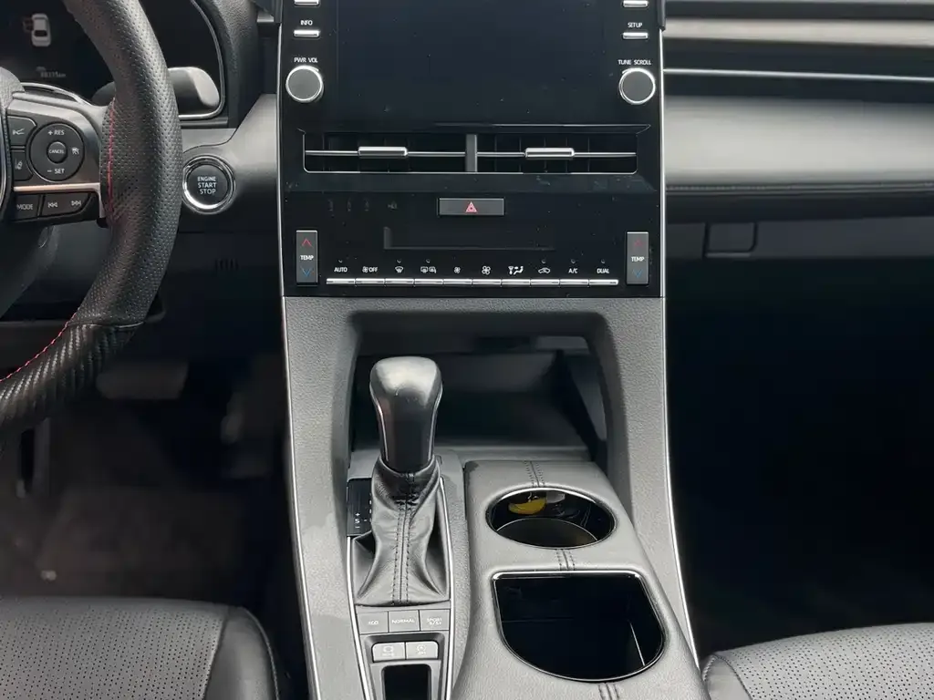 Toyota Avalon 2021 из CN, фото 7