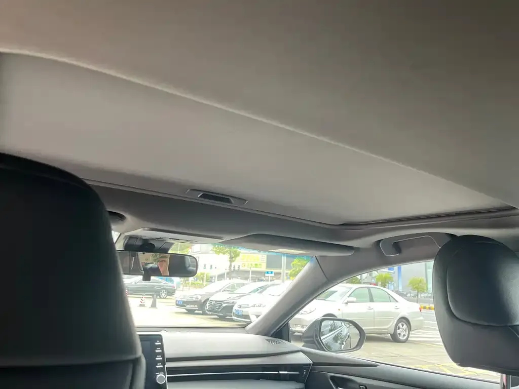 Toyota Avalon 2021 из CN, фото 8