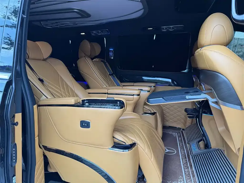 Mercedes-Benz Vito 2023 из CN, фото 9