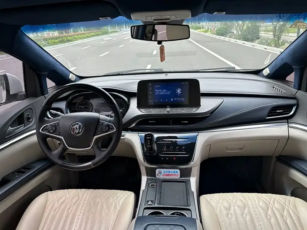 Buick GL8 2022 из CN, фото 6
