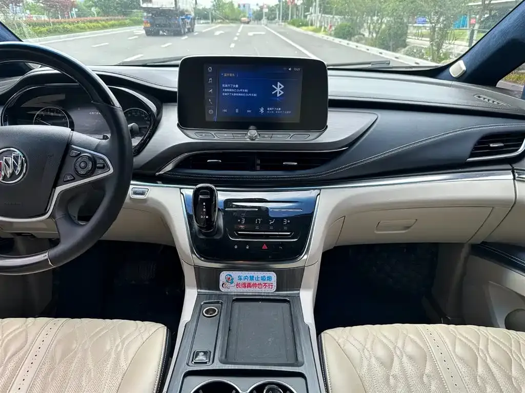 Buick GL8 2022 из CN, фото 8