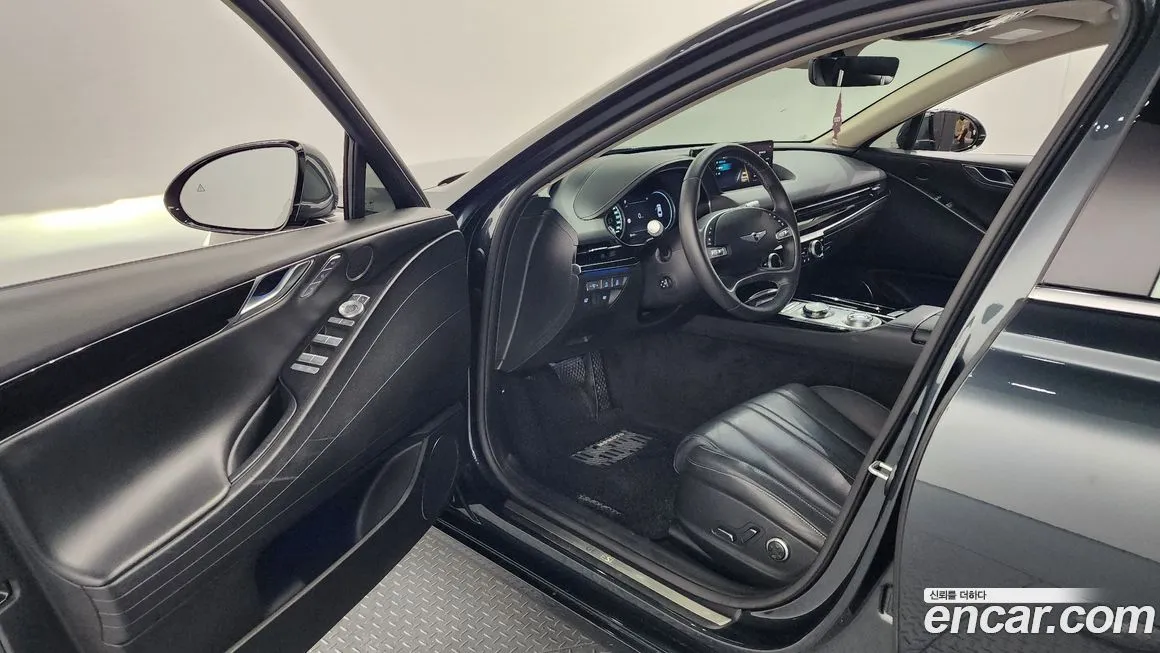 Genesis G80 — фото 10