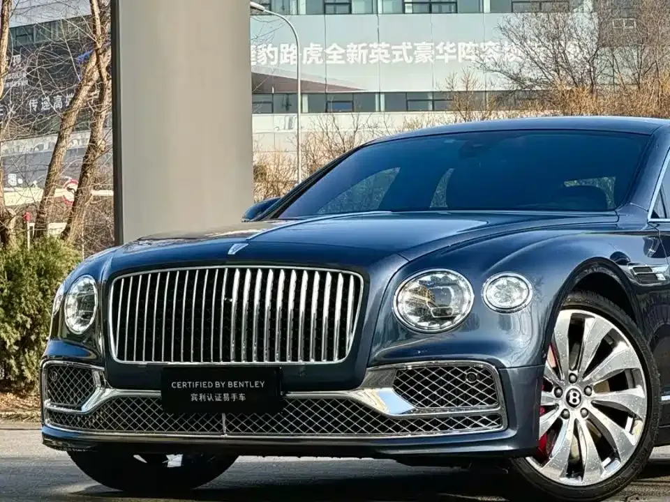 Bentley Flying Spur 2022 из CN, фото 2