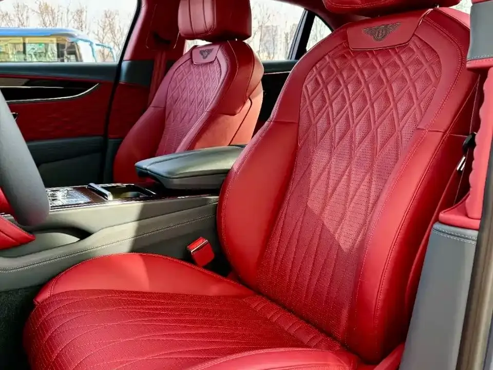 Bentley Flying Spur 2022 из CN, фото 7
