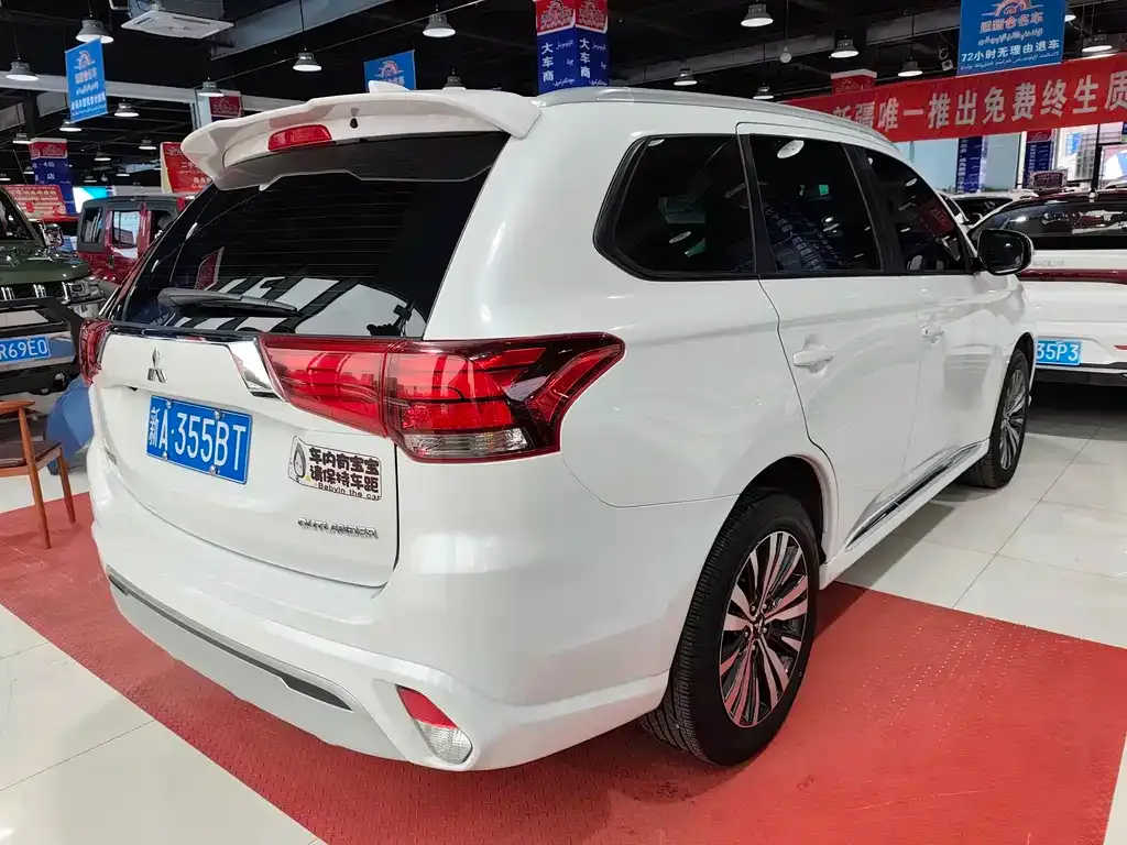 [object Object] Outlander 2022 из CN, фото 8