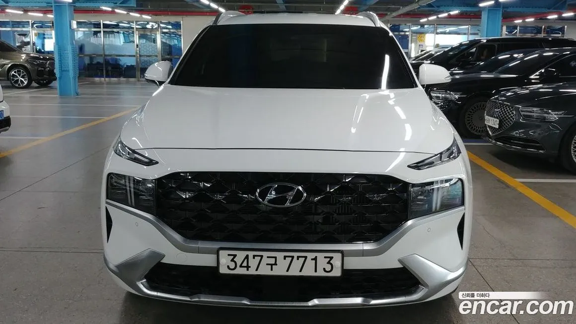 Hyundai Santafe — фото 1