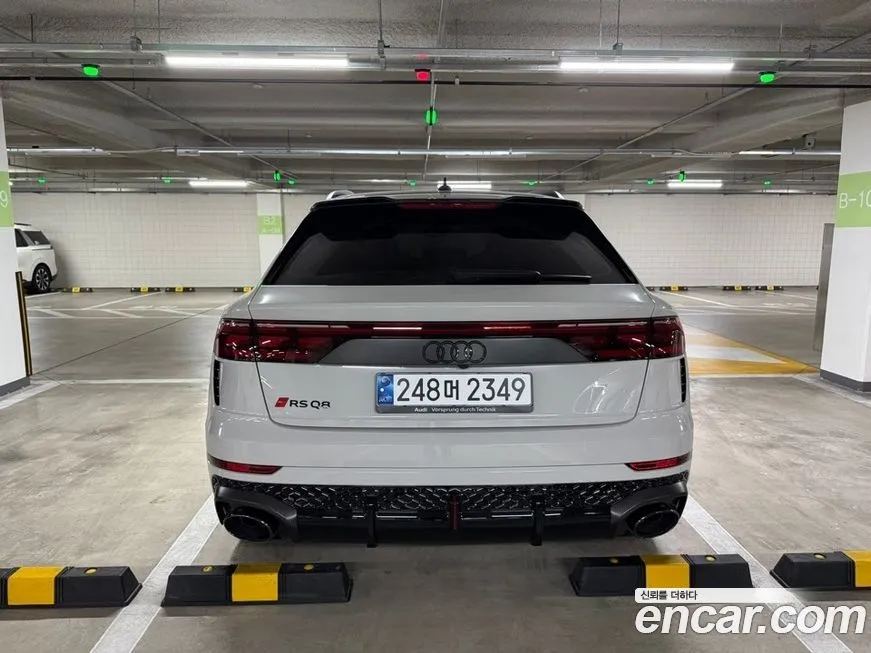 Audi RSQ8 2025 из KR, фото 4
