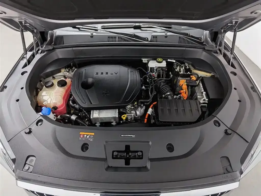 Geely Xingyue L 2023 из CN, фото 6