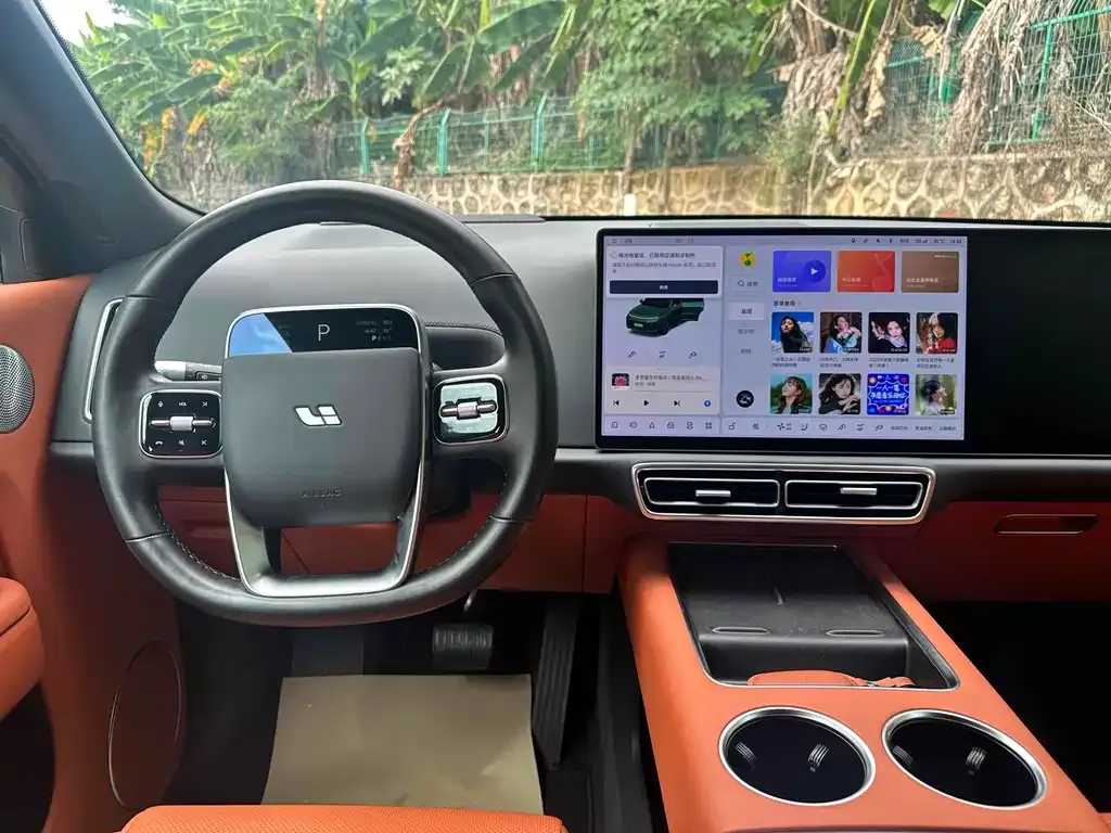 Li Auto L9 2023 из CN, фото 8