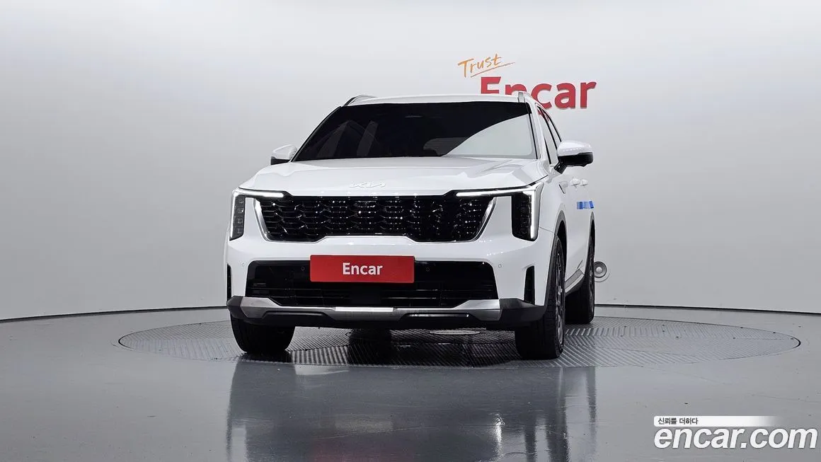 Kia Sorento — фото 3