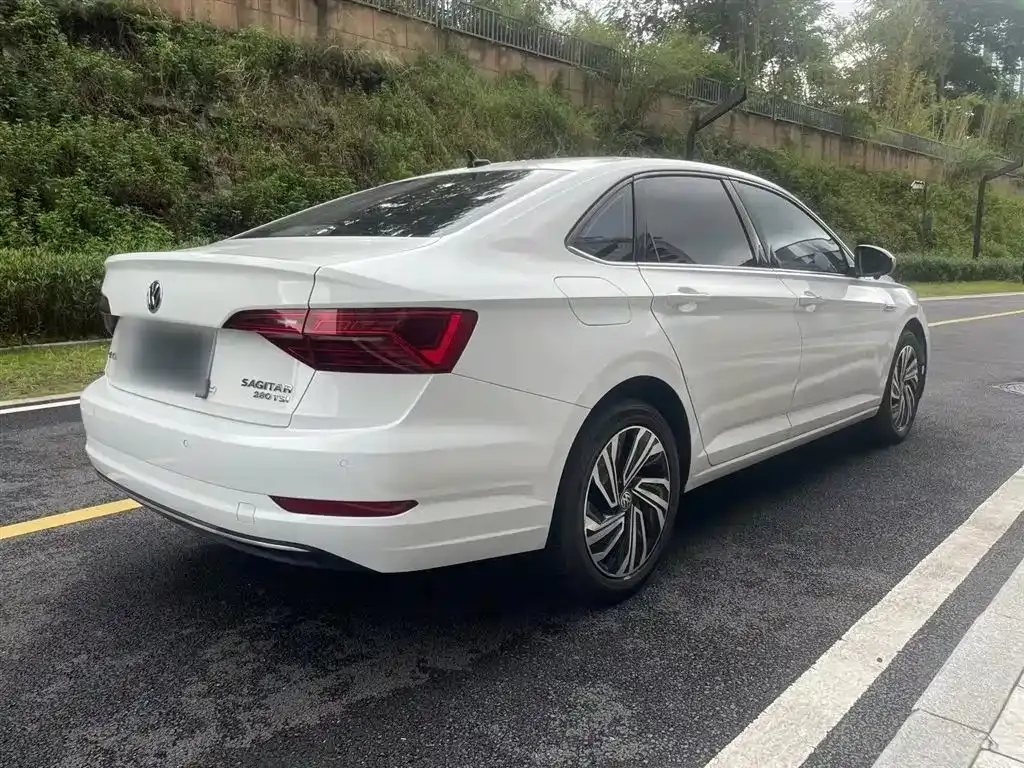 Volkswagen Sagitar 2021 из CN, фото 7