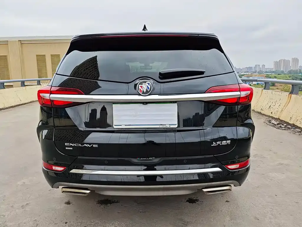 Buick Enclave 2024 из CN, фото 8