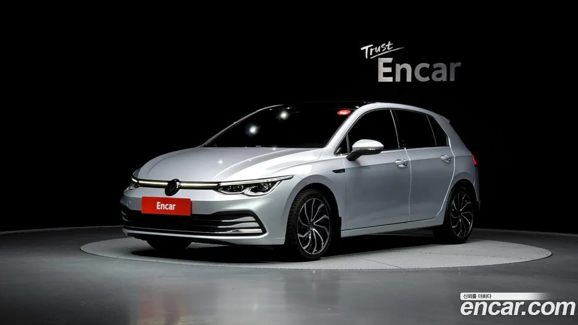 Volkswagen Golf 2024 из KR, фото 1