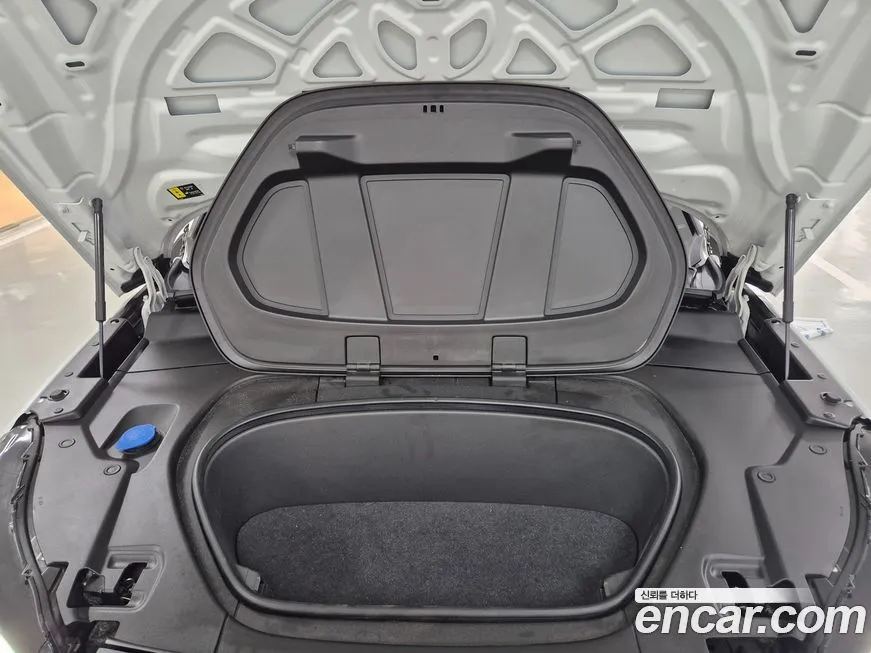 Volvo C40 2024 из KR, фото 6