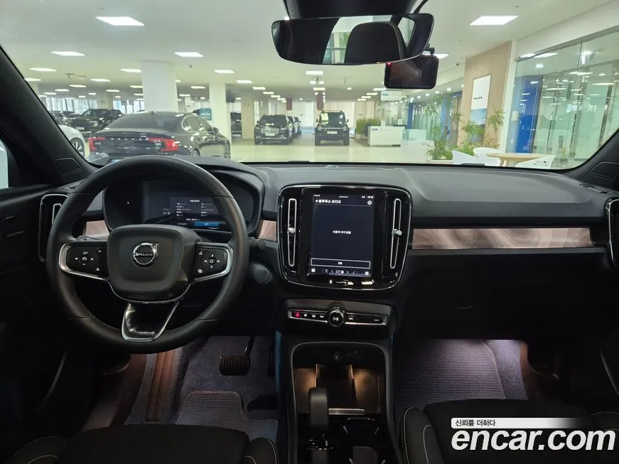 Volvo C40 2024 из KR, фото 7