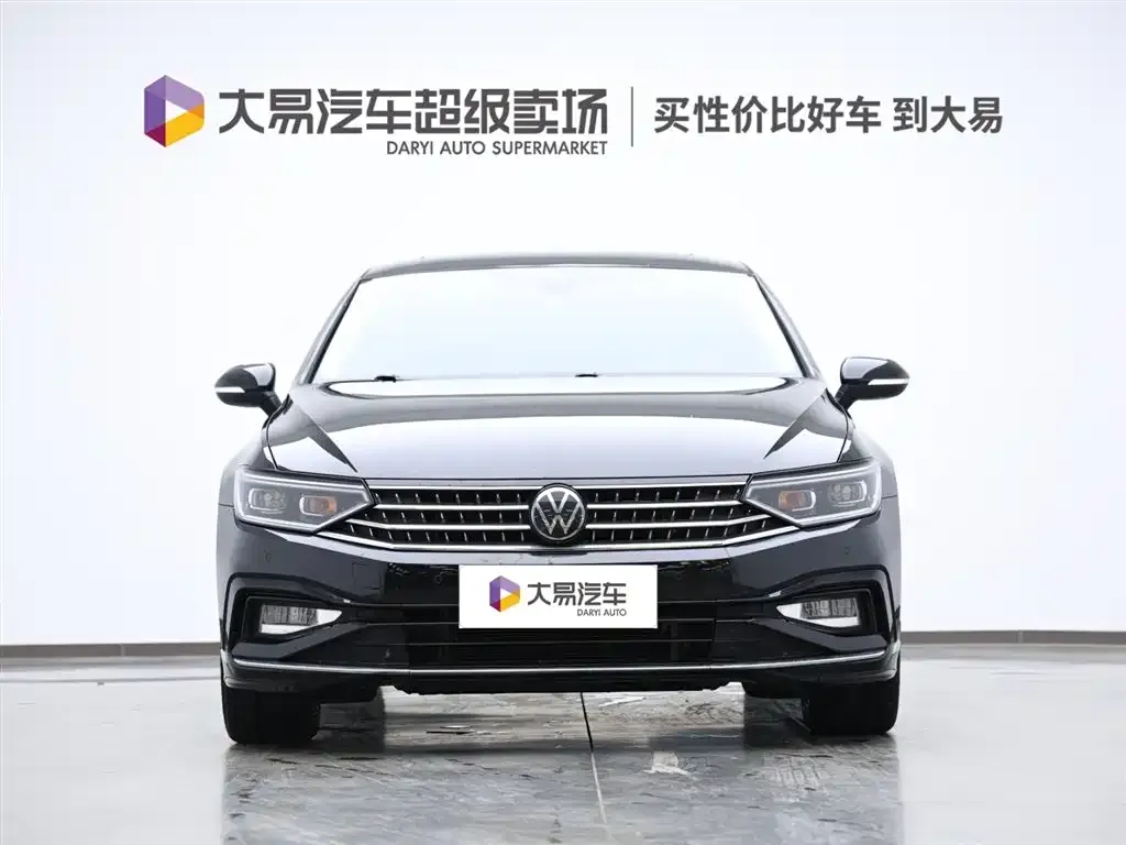 Volkswagen Magotan 2023 из CN, фото 2
