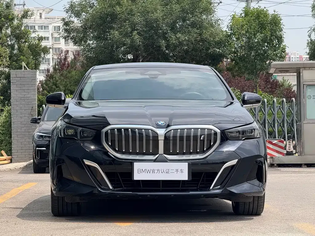 BMW i5 2024 из CN, фото 2
