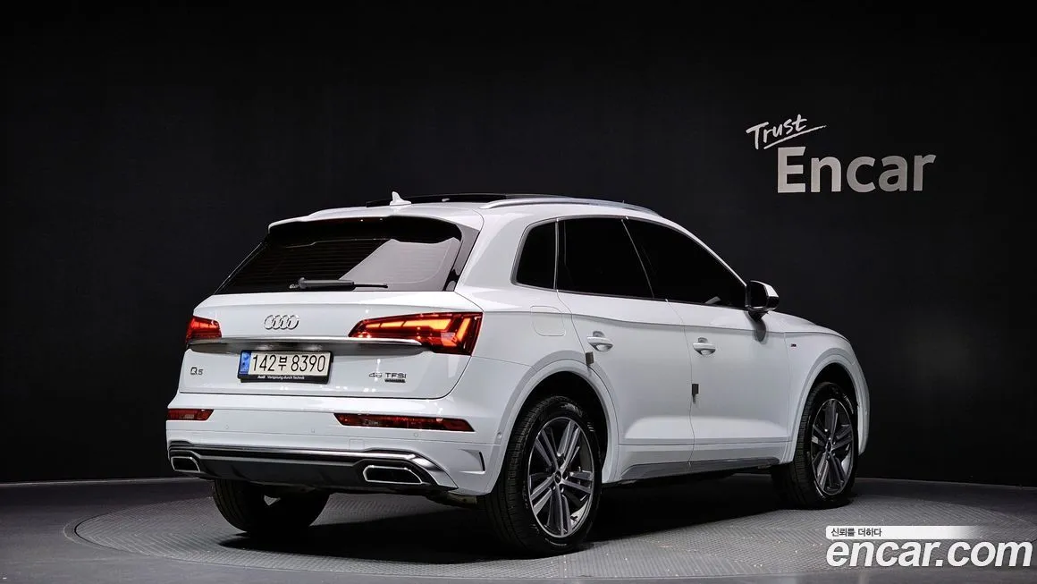 Audi Q5 2022 из KR, фото 2