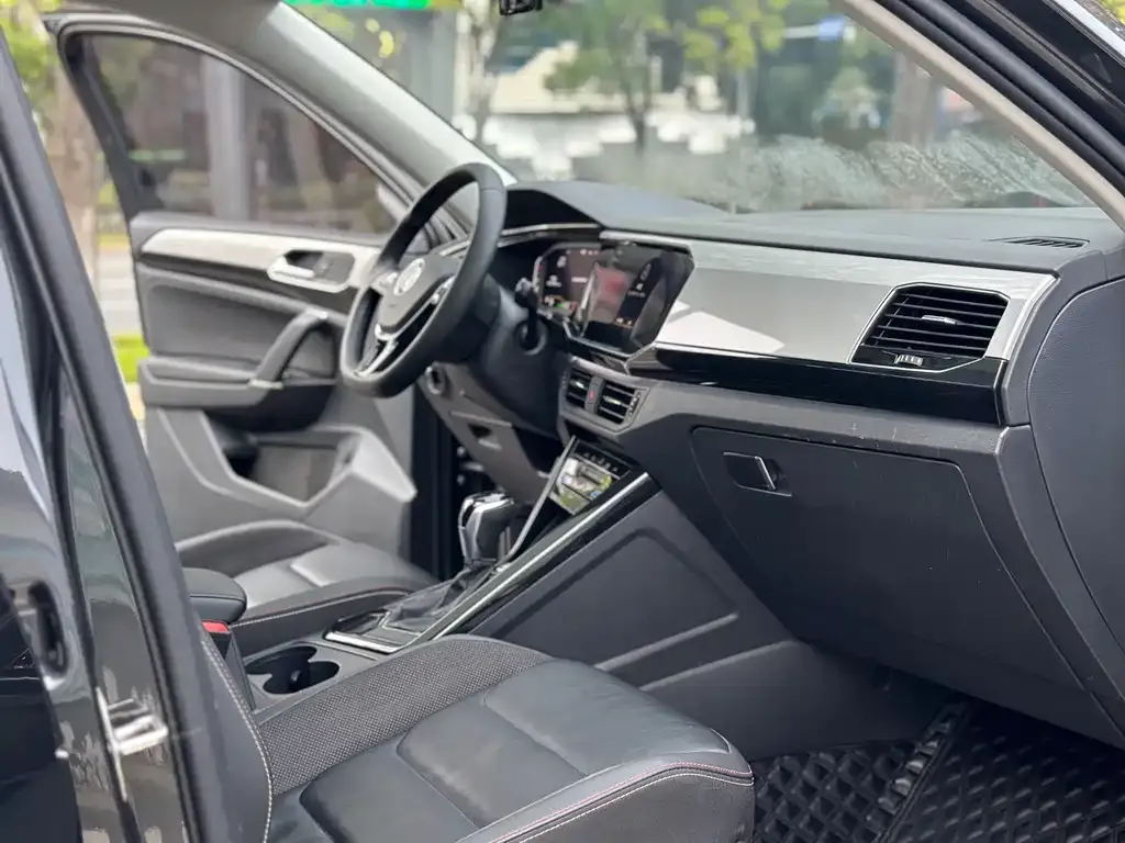Volkswagen Tayron 2022 из CN, фото 7