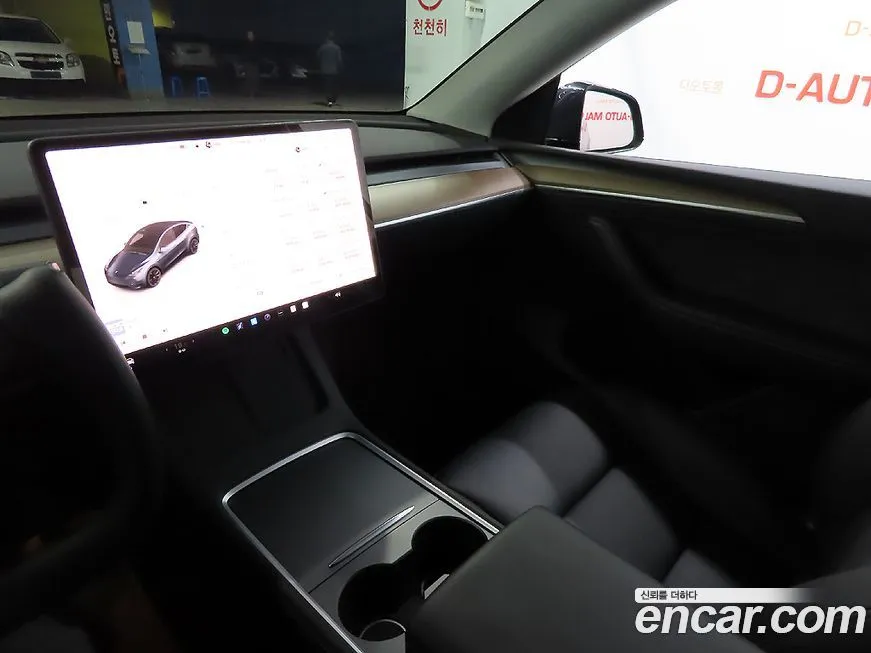 Tesla Model Y 2025 из KR, фото 10