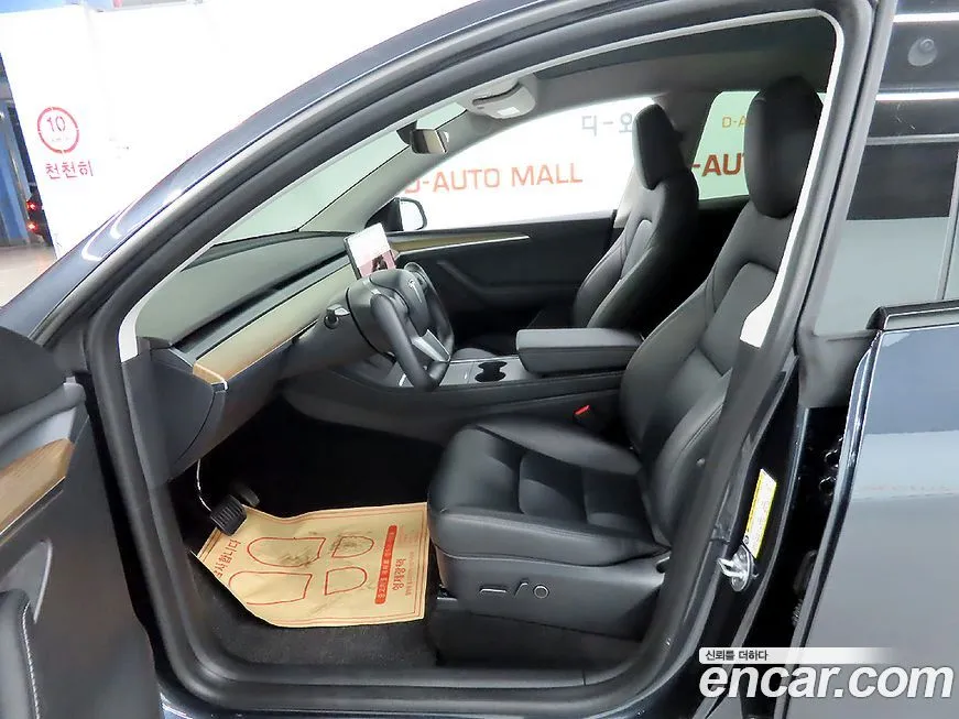 Tesla Model Y 2025 из KR, фото 6