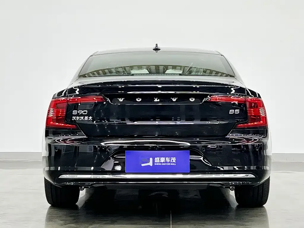 Volvo S90 2024 из CN, фото 4