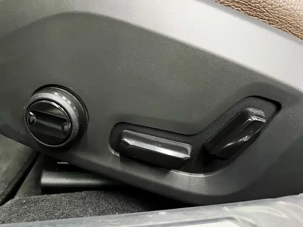 Volvo S90 2024 из CN, фото 8