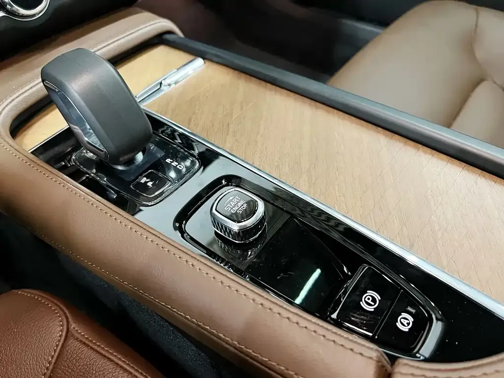 Volvo S90 2024 из CN, фото 9
