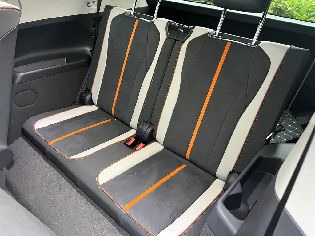 Volkswagen ID.6 Crozz 2024 из CN, фото 5