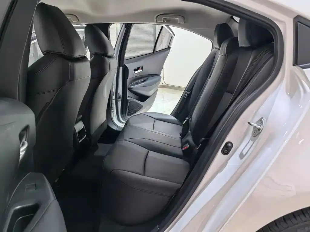 Toyota Corolla 2022 из CN, фото 9