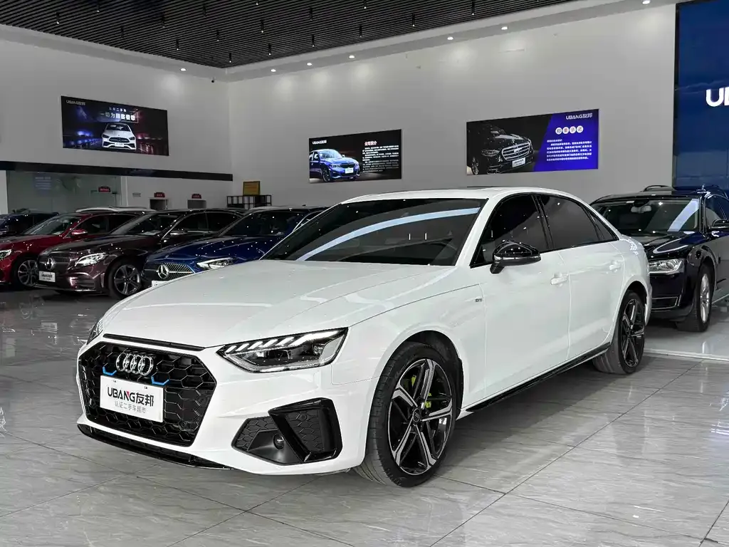 Audi A4L 2024 из CN, фото 1