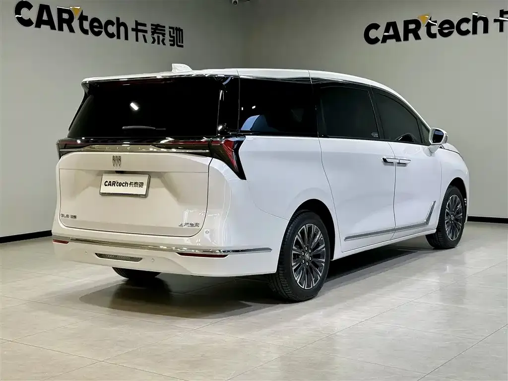 Buick GL8 2025 из CN, фото 3