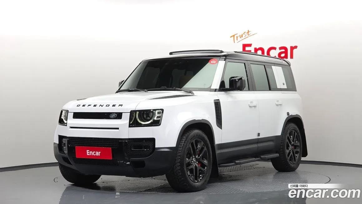 Land Rover Defender — фото 1