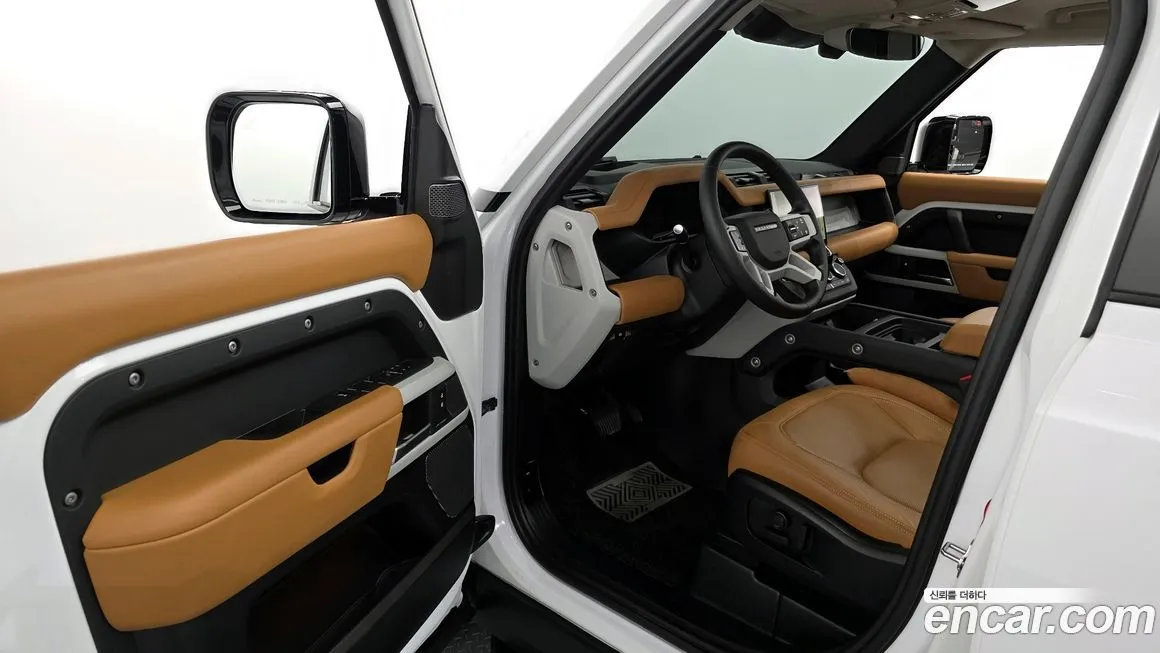 Land Rover Defender — фото 10