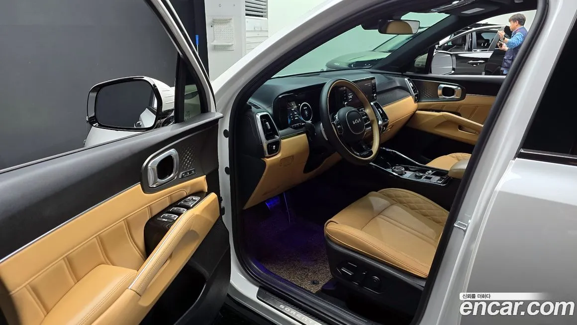 Kia Sorento — фото 10
