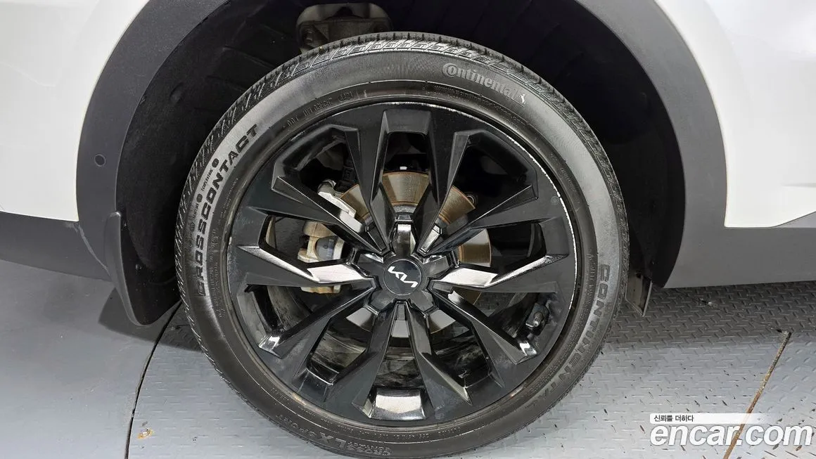 Kia Sorento — фото 5