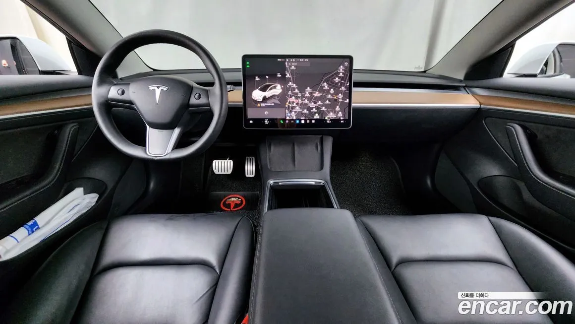 Tesla Model 3 — фото 7
