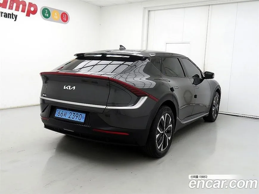 Kia EV6 2023 из KR, фото 2