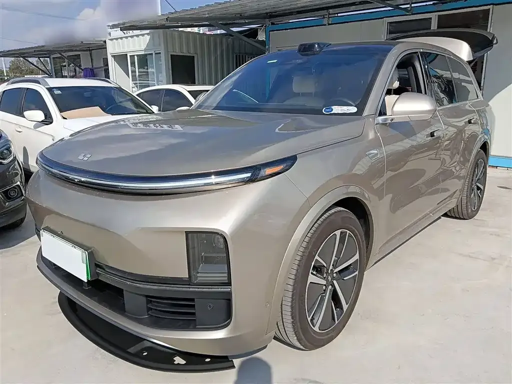 Li Auto L8 2024 из CN, фото 2