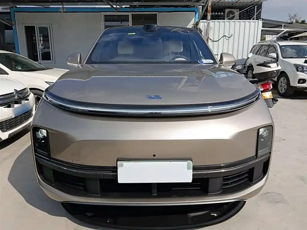 Li Auto L8 2024 из CN, фото 3
